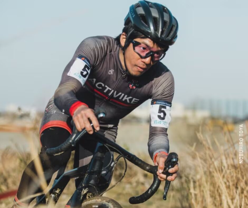 オンラインコミュニティをまとめる3人の専門家